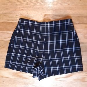 F21 Black High Waist Plaid Shorts Sz S